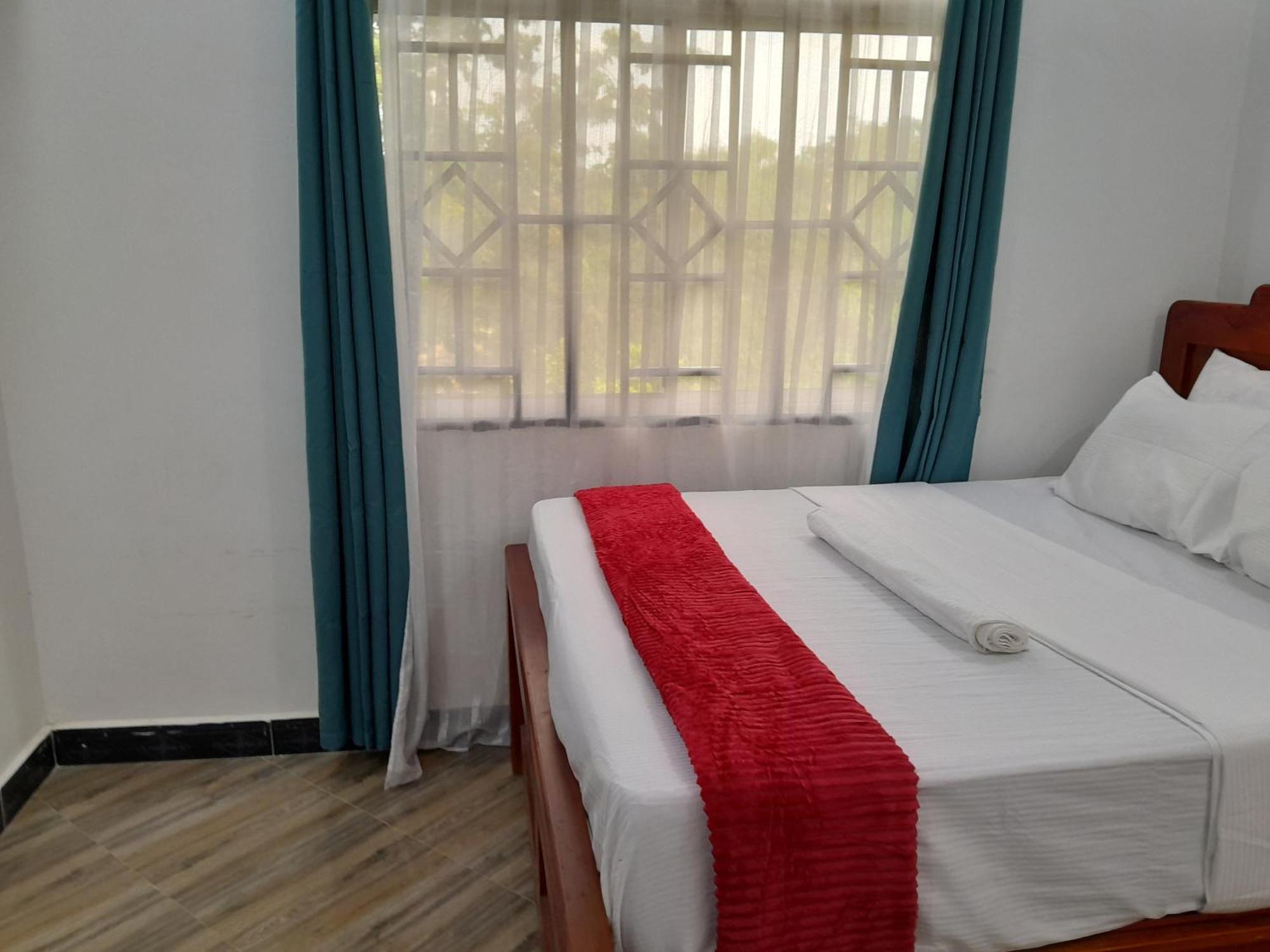 Valley Breeze Hotel Dar es Salaam Exterior photo