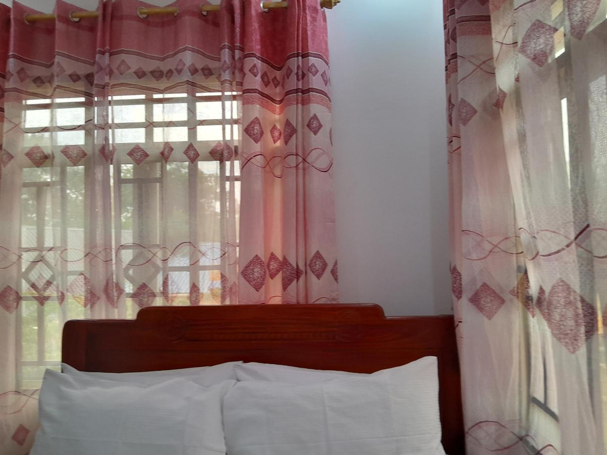 Valley Breeze Hotel Dar es Salaam Exterior photo